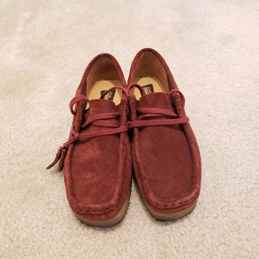 Clarks Wallabees